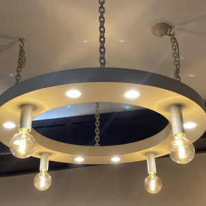 Lustre design en fer forgé blanc – (SI2003)