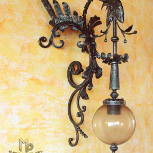 A wrought iron light Dragon (SE3001)