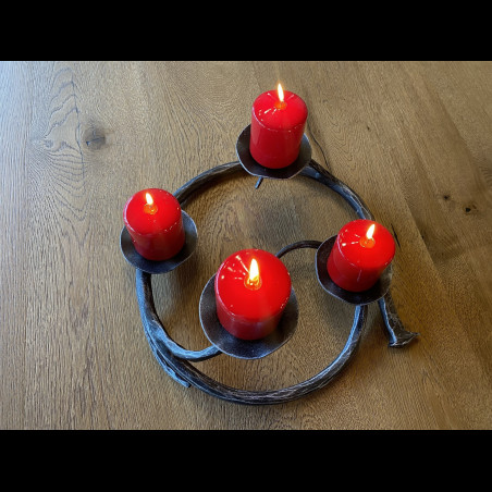 Adventný kovaný svietnik - konár (SV/26)