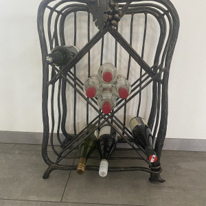 Vinothéque en fer forgé