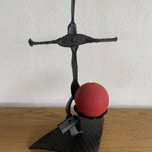 Chandelier en fer forgé – CRUCIFIX