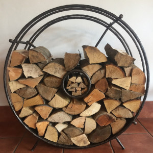 Forged log basket - wheel-shaped log holder (NO/4)