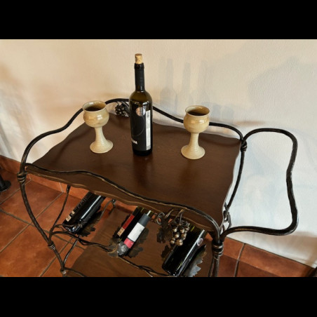 Guéridon en fer forgé - meuble de luxe