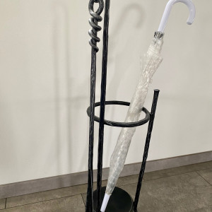 Porte-parapluie en fer forgé