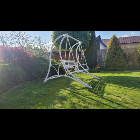 Balancelle de jardin en fer forgé - meuble de luxe
