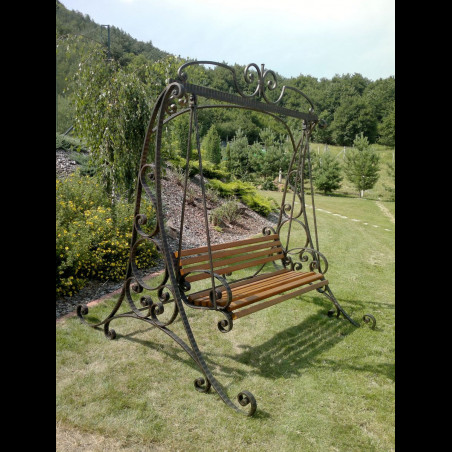 Balancelle de jardin en fer forgé - meuble de luxe