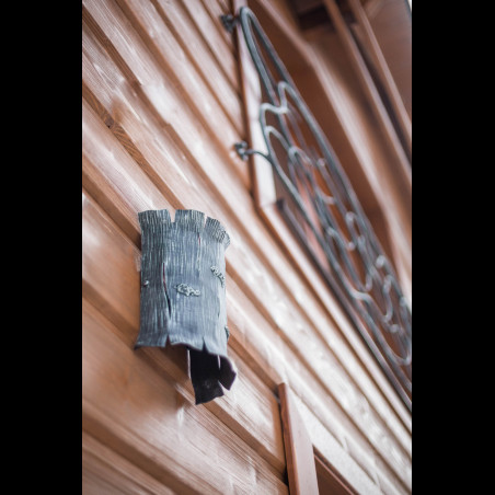 Kovaná bočná lampa - exteriérové svietidlo