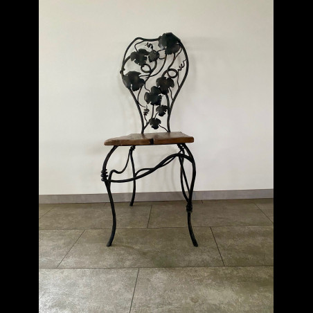 A wrought  iron chair Grapes - luxury furniture (NBK-24)