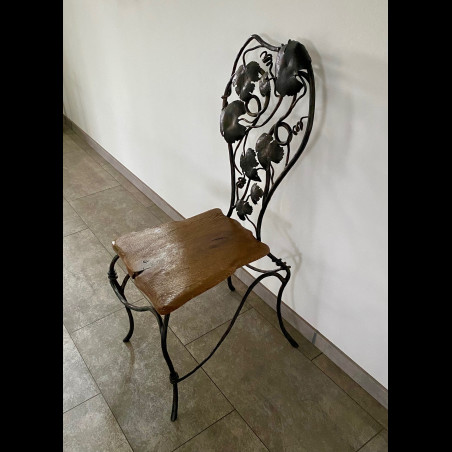 A wrought  iron chair Grapes - luxury furniture (NBK-24)