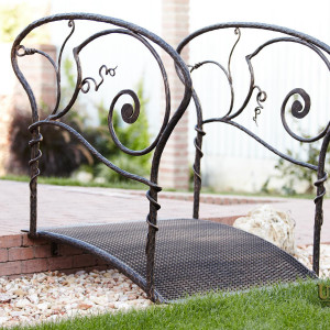 A wrought iron bridge  (DPK-35)