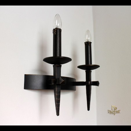 Historické nástenné svietidlo - ANTIK - kovaná lampa 2 - sviečková (SI0802)