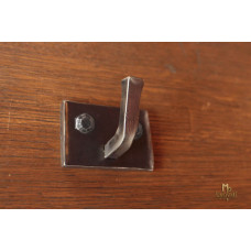 Forged angular small clothes-hook (VC-18)