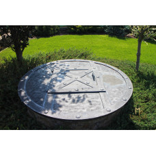 A wrought iron well cover (DPK-86)