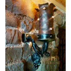 A wall  wrought iron light (SI0503)