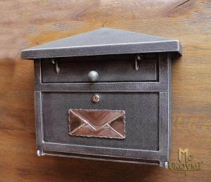 A letterbox (DPK-33)